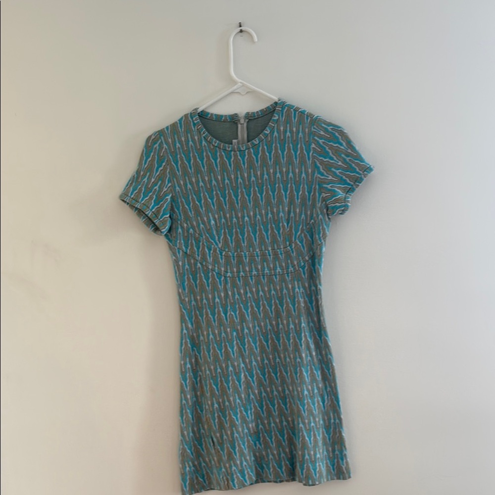 Stylish Blue and White Patterned Dress